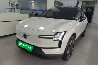 沃尔沃EX30 2025款 后驱长续航版 Plus