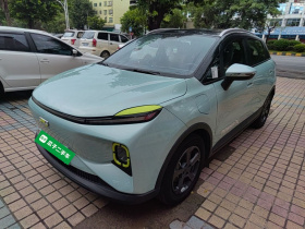吉利几何E萤火虫 2022款 401KM 玲珑虎 5座