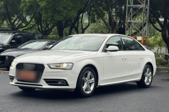 奥迪A4L 2015款 45 TFSI quattro个性运动型