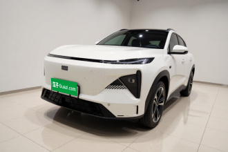 吉利银河 银河L7 2024款 1.5T 115km PLUS  龙腾版