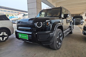 iCAR V27 2026款 200KM四驱猎鹰500