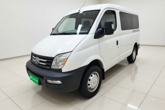 上汽大通MAXUS 新途V80 2019款 2.5T经典款6挡手动傲运通改款短轴中顶5/6座