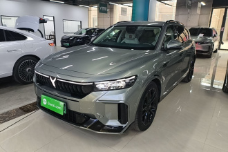 岚图汽车 岚图FREE 2025款 318 259km 四驱探索版