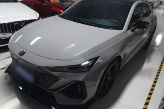 长安UNI-V 2023款 1.5T 尊贵型