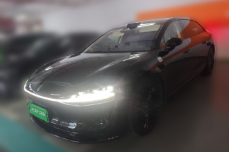 鸿蒙智行 享界S9T 2025款 增程 Ultra长续航版 (192线激光雷达）