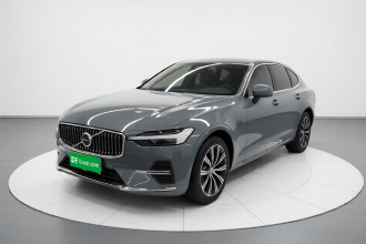 沃尔沃XC60 2023款 B5 四驱智远豪华版