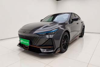 长安UNI-V 2022款 1.5T 运动版