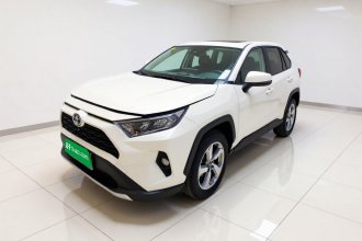 丰田 RAV4荣放 2021款 2.0L CVT两驱风尚PLUS版