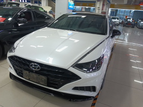 现代 索纳塔 2020款 380TGDi 自动TOP旗舰版