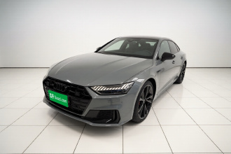 奥迪A7L 2024款 45 TFSI quattro RS 套件竞速版