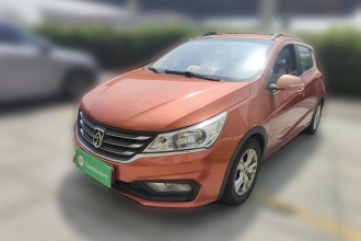 宝骏310 2016款 1.2L 手动豪华型