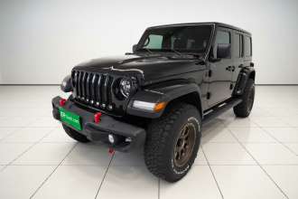 Jeep 牧马人 2022款 2.0T 高地四门版