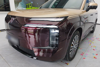 腾势N8L 2025款 尊荣型