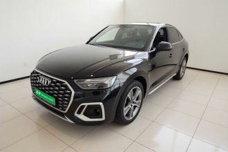 奥迪Q5L Sportback 2022款 40 TFSI 豪华型
