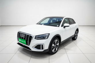 奥迪Q2L 2022款 35 TFSI 时尚致雅型