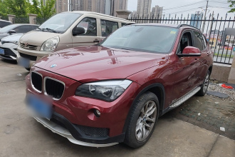 宝马X1 2015款 sDrive18i 时尚晋级版