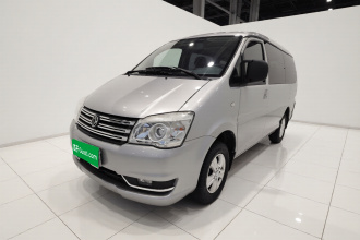 东风风行 菱智 2016款 M5 2.0L 7座长轴标准型