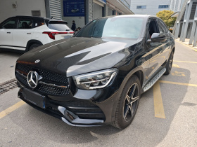 奔驰GLC轿跑 2020款 GLC 260 4MATIC 轿跑SUV