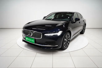 沃尔沃S90 2025款 B5 智远豪华版