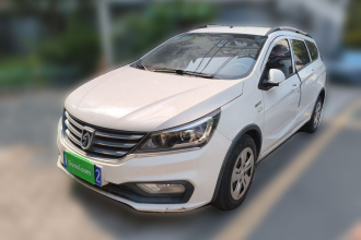 宝骏310W 2017款 1.5L 手动舒适型 国VI