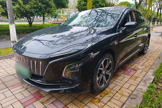 红旗E-QM5 2023款 基础出行版