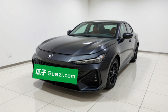 长安UNI-V 2022款 1.5T 尊贵型