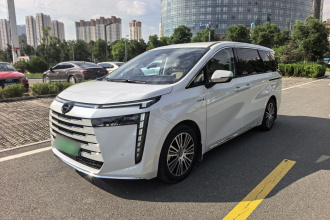 广汽传祺 传祺E8新能源 2024款 150km MAX+