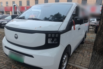 长安凯程V919 2025款 荣耀版  金钟罩50kwh  短轴低顶  精英型  6座