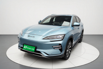 比亚迪 宋PLUS新能源 2024款 荣耀版 EV 520km 尊贵型