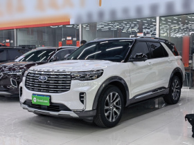 福特 探险者 2023款 EcoBoost 285 四驱风尚plus版 6座