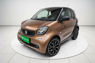 smart fortwo 2015款 1.0L 52千瓦硬顶灵动版