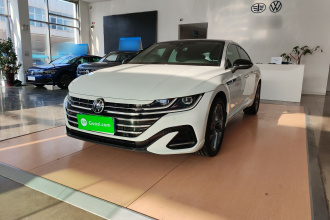 一汽-大众CC 2024款 380TSI 夺目版