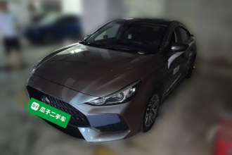 名爵 MG5 2022款 180DVVT 手动青春风尚版