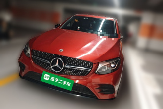 奔驰GLC轿跑 2019款 GLC 200 4MATIC 轿跑SUV