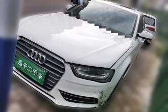 奥迪A4L 2013款 35 TFSI 自动标准型