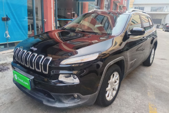Jeep 自由光 2016款 2.0L 优越版