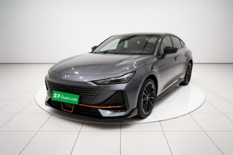 长安UNI-V 2023款 1.5T 运动版