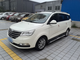 北汽威旺M50F 2017款 1.5L 豪华型
