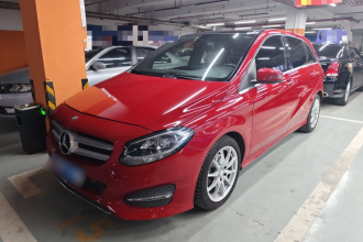 奔驰B级 2015款 B 200 动感型