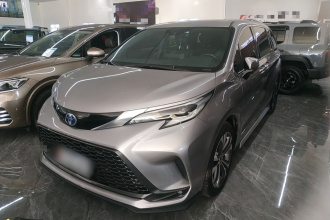 丰田 格瑞维亚 2023款 2.5L混动 尊爵VIP版