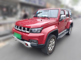 北京越野 北京BJ40 2018款 PLUS 2.0D 手动四驱尊贵型 国V