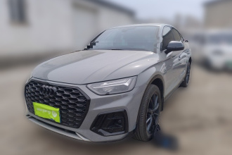 奥迪Q5L Sportback 2022款 40 TFSI RS套件燃速型