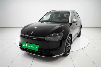 鸿蒙智行 问界M9 2024款 增程 Ultra版 42kWh 6座版
