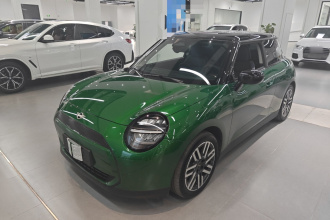 电动MINI COOPER 2024款 456km COOPER E 经典派