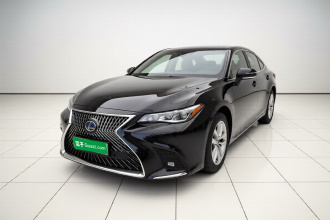 丰田 亚洲龙 2019款 双擎 2.5L 豪华版 国VI