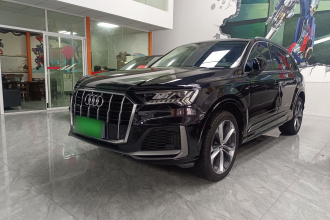 奥迪Q7 2020款 55 TFSI quattro S line运动型