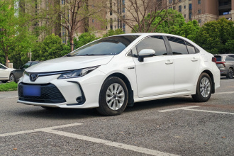 丰田 卡罗拉 2023款 1.8L 智能电混双擎 先锋版