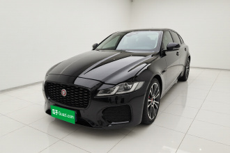 捷豹XFL 2022款 XFL 2.0T P250 两驱尊享豪华版