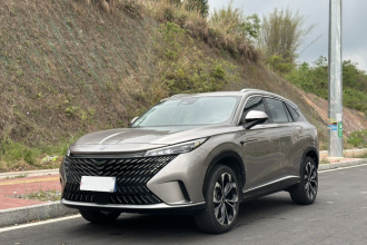 荣威RX5 2023款 1.5T 尊荣滑屏版