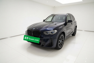 宝马X3 2023款 xDrive30i 领先型 M曜夜套装